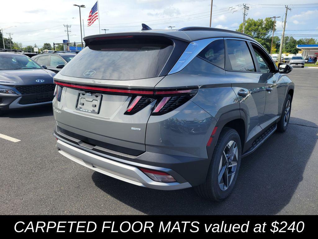 new 2025 Hyundai Tucson car, priced at $37,065