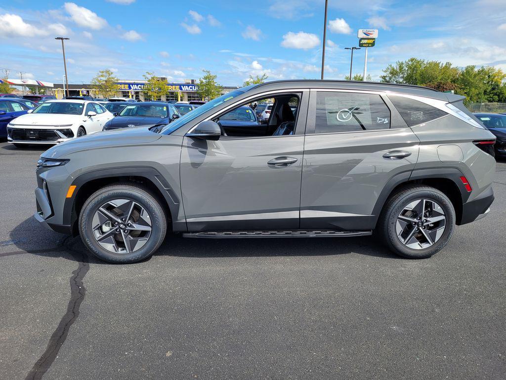 new 2025 Hyundai Tucson car, priced at $37,065
