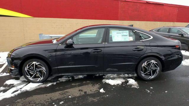 new 2024 Hyundai Sonata car, priced at $31,700