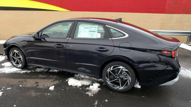 new 2024 Hyundai Sonata car, priced at $31,700