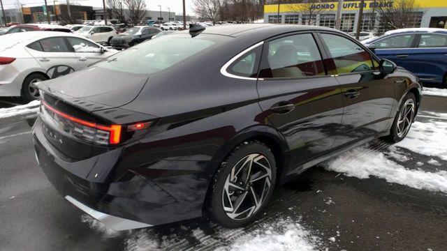 new 2024 Hyundai Sonata car, priced at $31,700