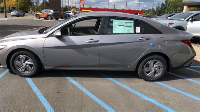 new 2025 Hyundai Elantra car, priced at $23,595