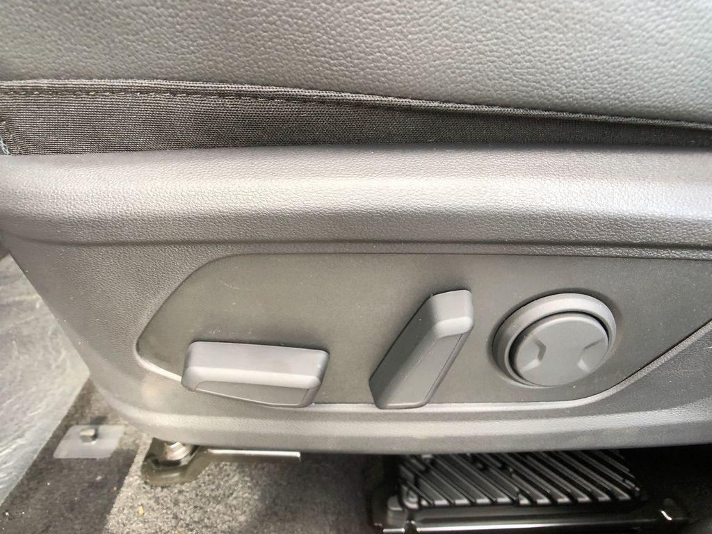 new 2025 Hyundai TUCSON Hybrid car, priced at $43,580