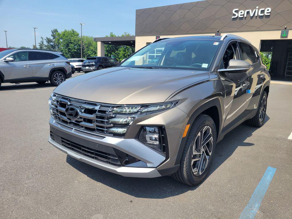 new 2025 Hyundai TUCSON Hybrid car, priced at $43,580