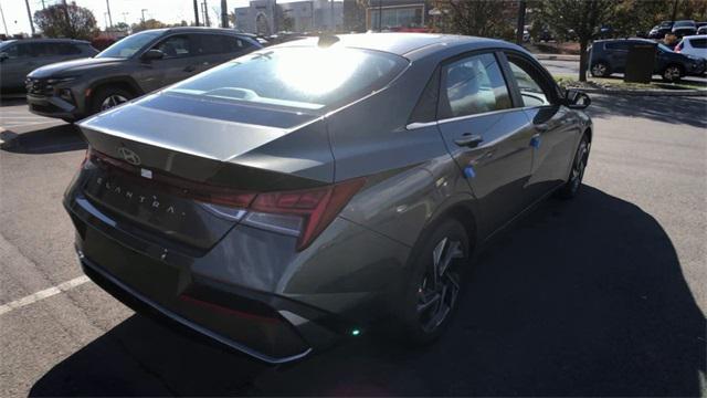 new 2025 Hyundai Elantra car, priced at $27,265