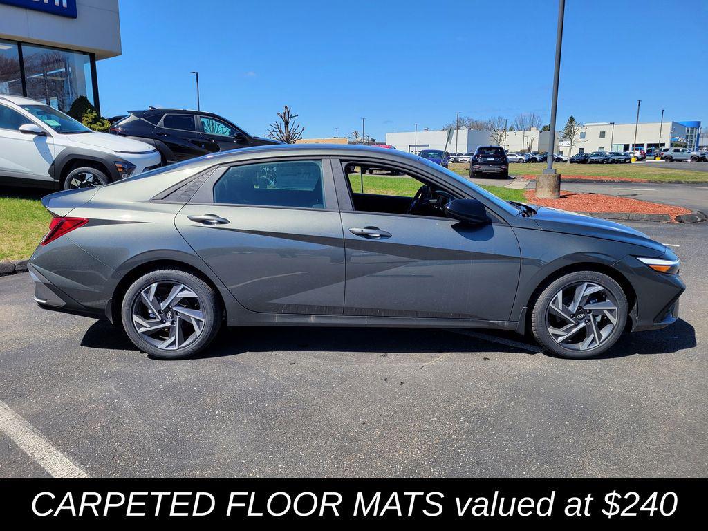 new 2025 Hyundai Elantra car, priced at $25,135