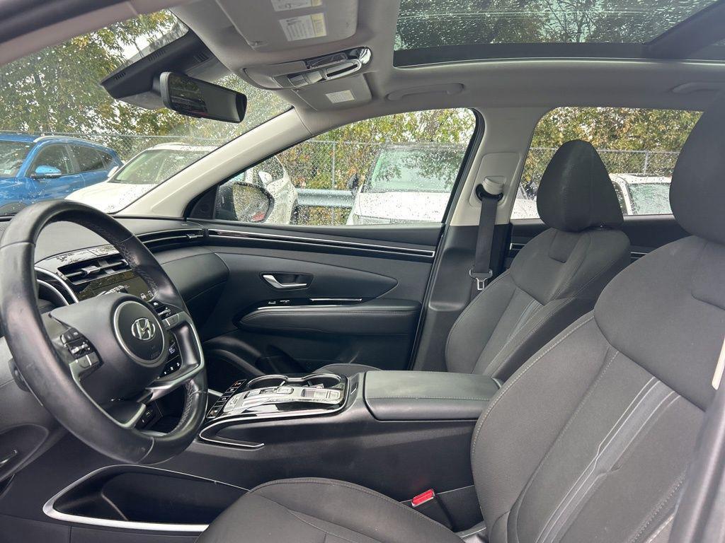 used 2022 Hyundai TUCSON Hybrid car, priced at $21,000