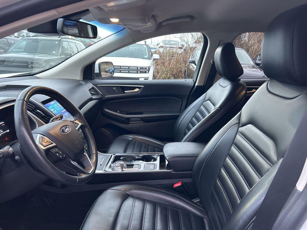 used 2020 Ford Edge car, priced at $15,000