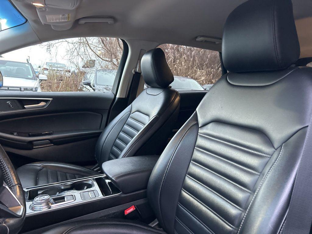 used 2020 Ford Edge car, priced at $15,000