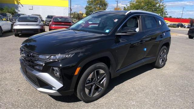 new 2025 Hyundai Tucson Hybrid car, priced at $38,185