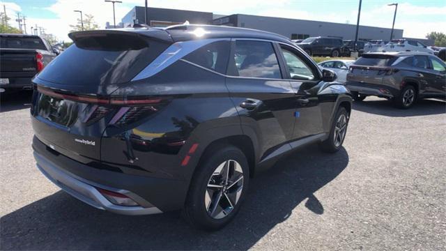 new 2025 Hyundai Tucson Hybrid car, priced at $38,185