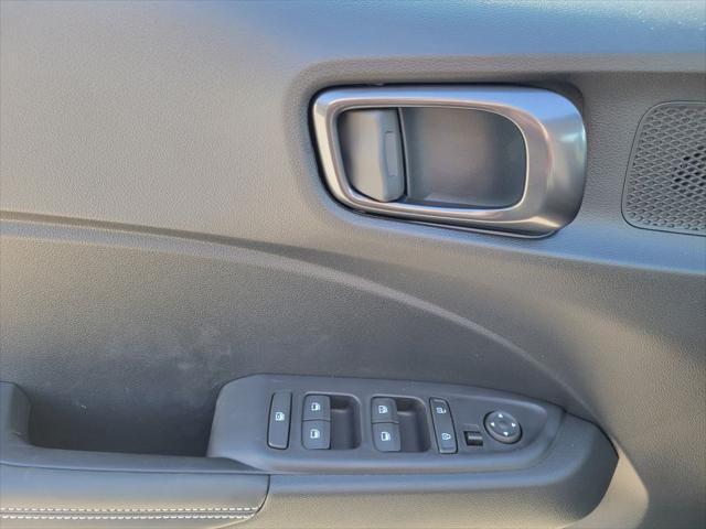 new 2025 Hyundai Venue car, priced at $25,330