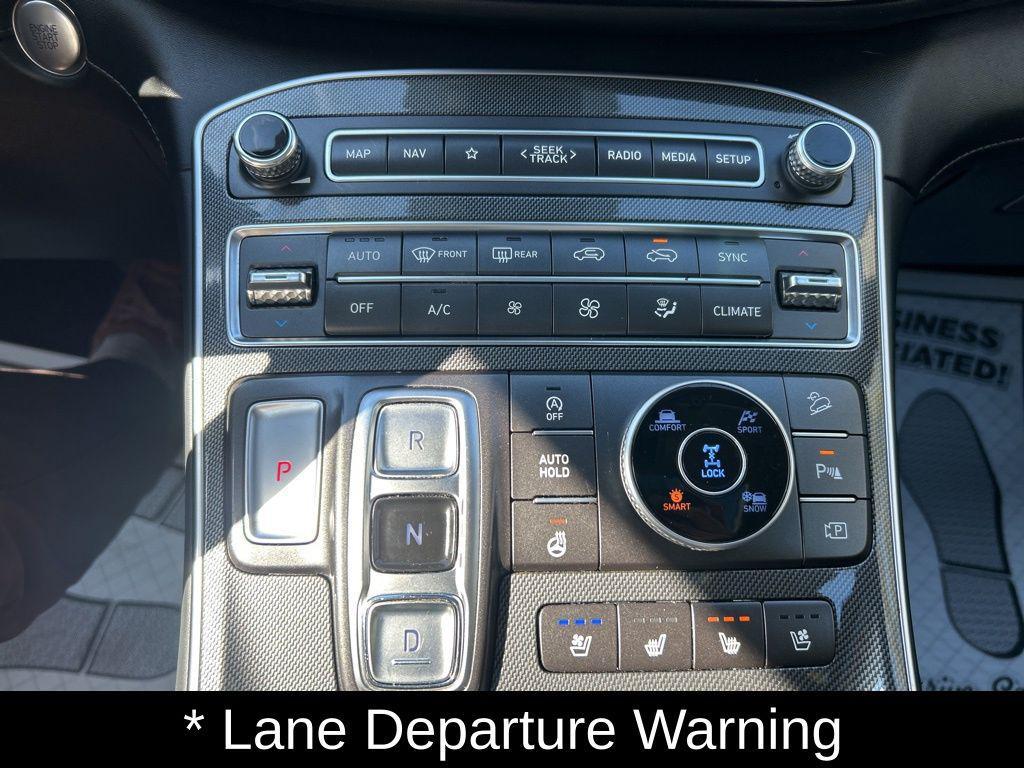 used 2022 Hyundai Santa Fe car, priced at $24,900