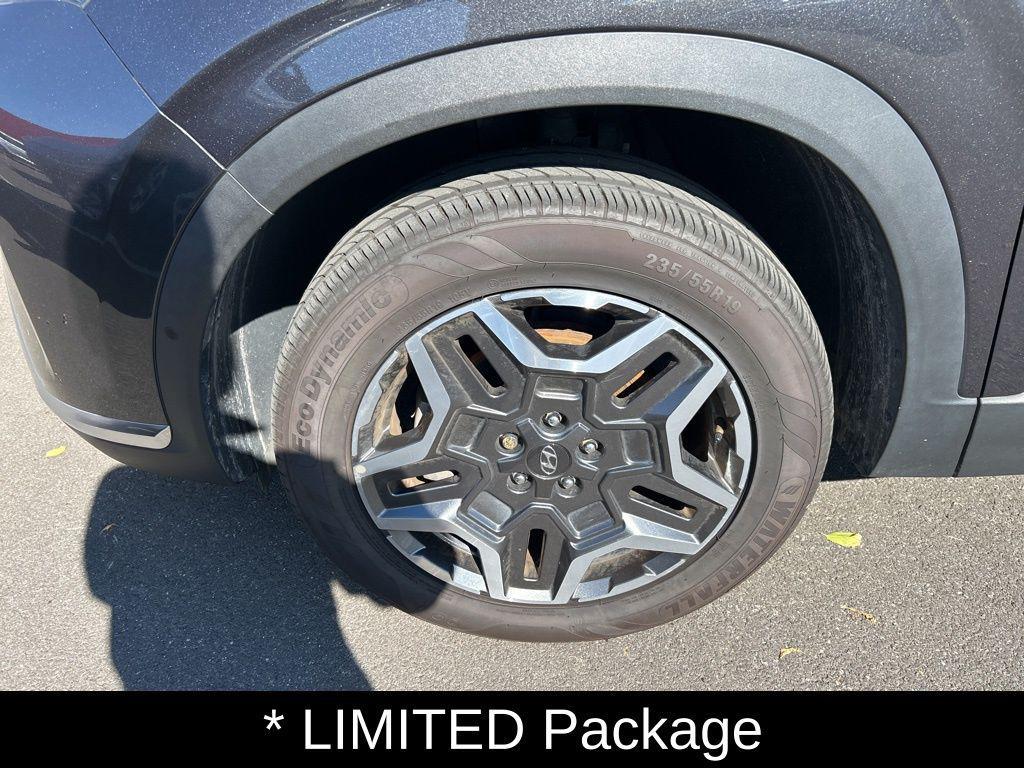 used 2022 Hyundai Santa Fe car, priced at $24,900