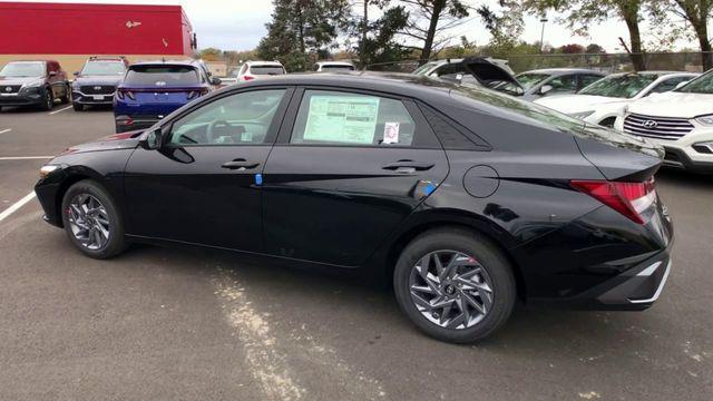 new 2025 Hyundai Elantra car, priced at $24,150