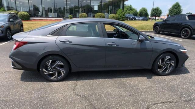 new 2025 Hyundai Elantra car, priced at $28,435