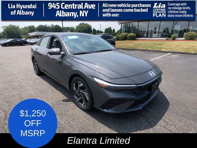 new 2025 Hyundai Elantra car, priced at $28,435