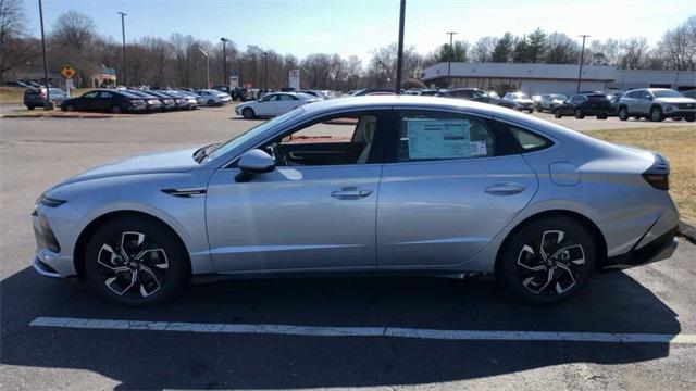 new 2024 Hyundai Sonata car, priced at $29,200