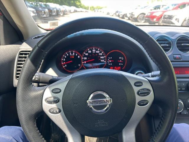 used 2009 Nissan Altima car, priced at $6,434