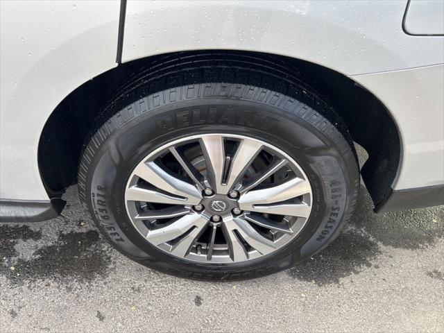used 2019 Nissan Pathfinder car, priced at $17,420