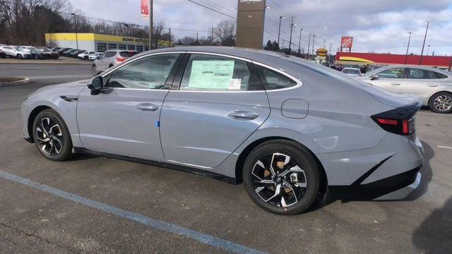 new 2025 Hyundai Sonata car, priced at $30,940