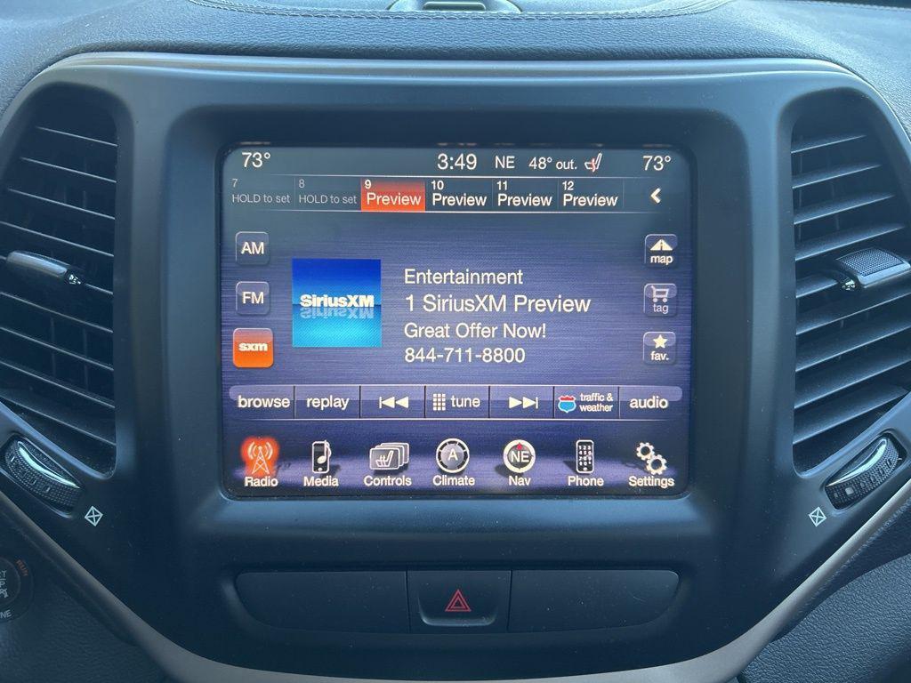 used 2015 Jeep Cherokee car, priced at $10,800