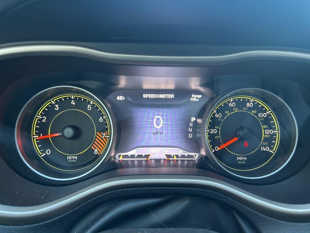 used 2015 Jeep Cherokee car, priced at $10,800