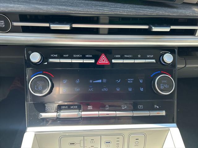 used 2024 Hyundai Santa Fe car, priced at $39,900