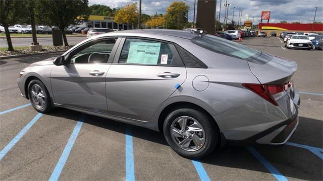 new 2025 Hyundai Elantra car, priced at $23,565