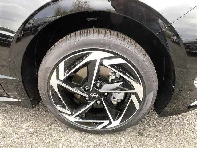 new 2025 Hyundai Sonata car, priced at $32,935