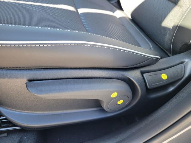 new 2025 Hyundai Venue car, priced at $25,550