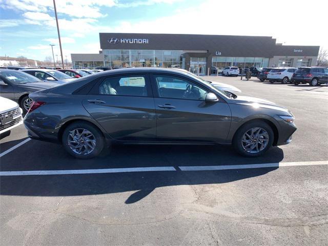 new 2024 Hyundai Elantra car, priced at $25,295