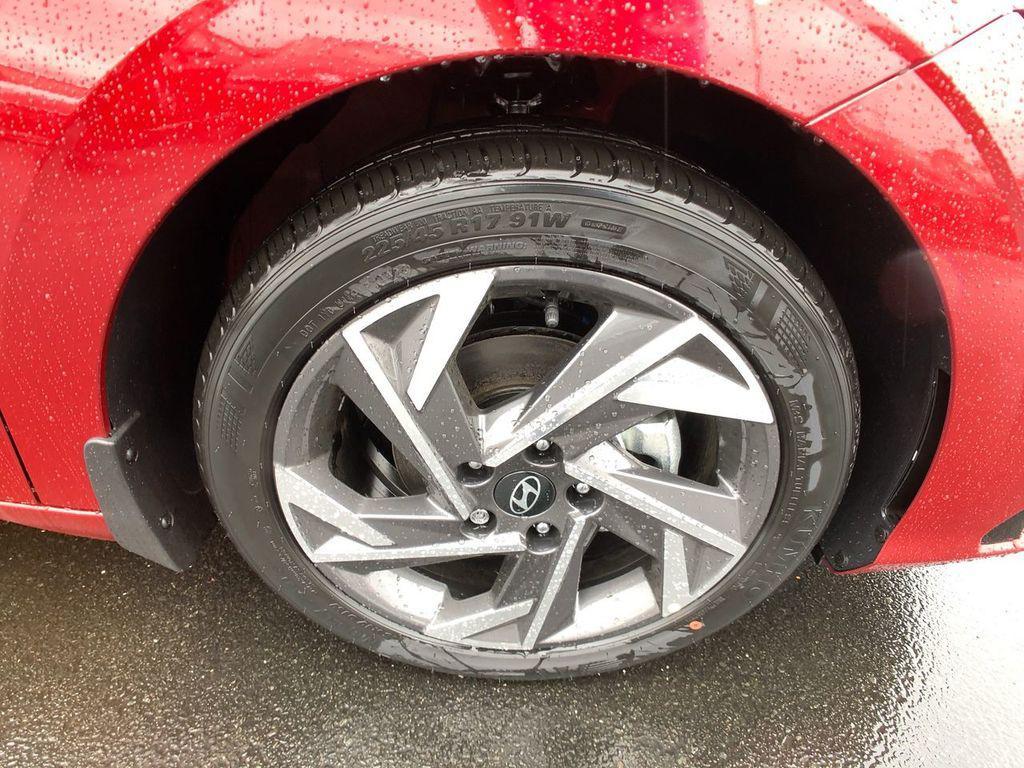 new 2025 Hyundai Elantra car, priced at $29,090