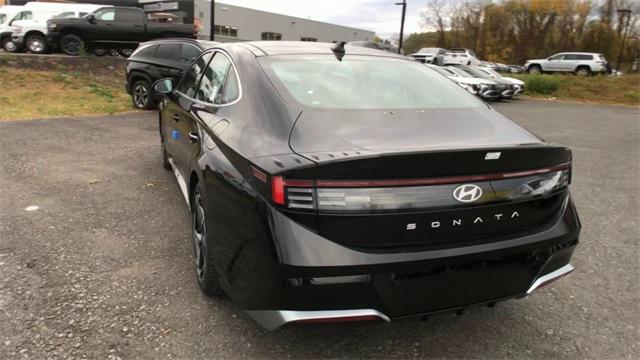 new 2025 Hyundai Sonata car, priced at $32,475