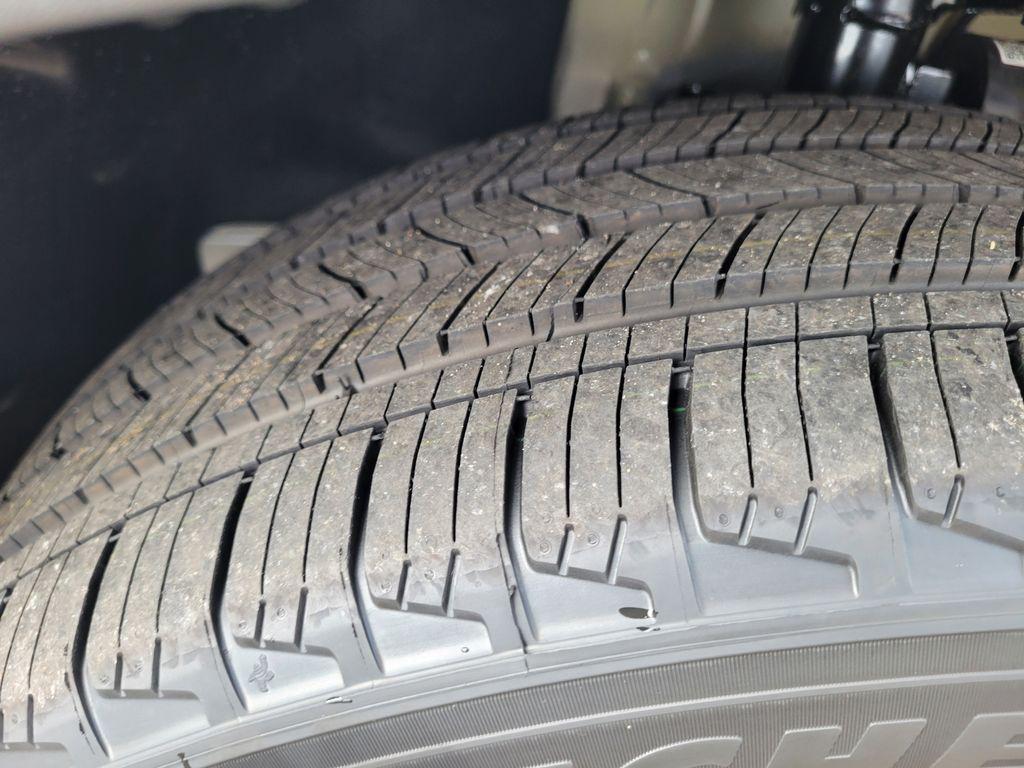 new 2025 Hyundai TUCSON Hybrid car, priced at $43,925