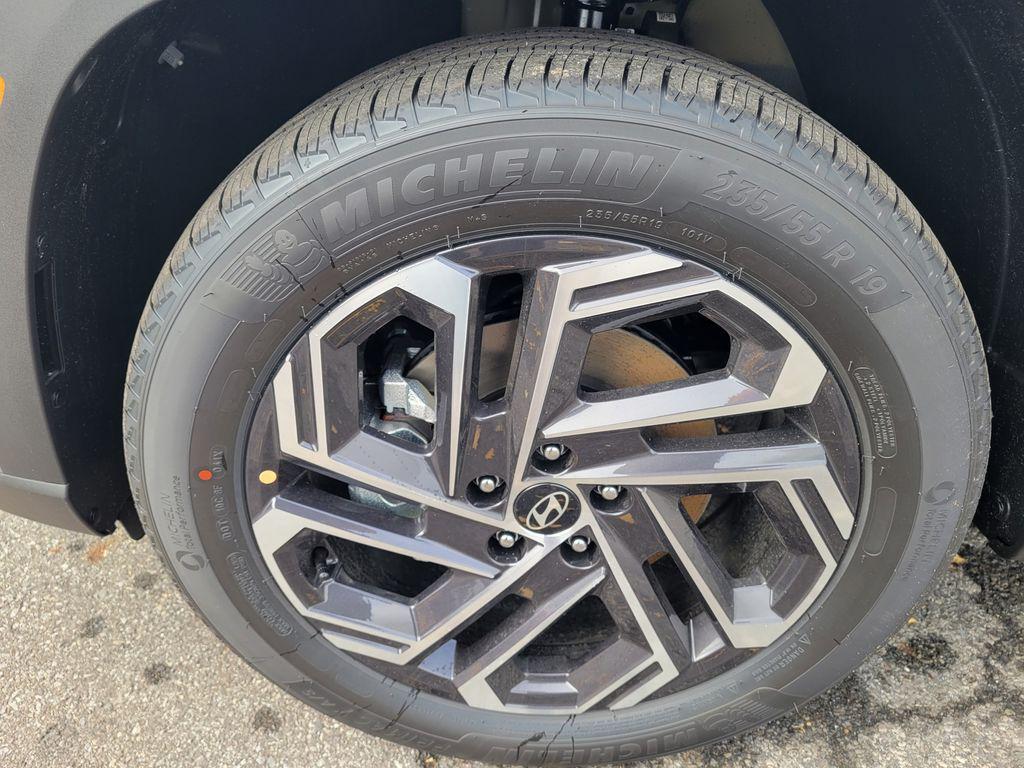 new 2025 Hyundai TUCSON Hybrid car, priced at $43,925