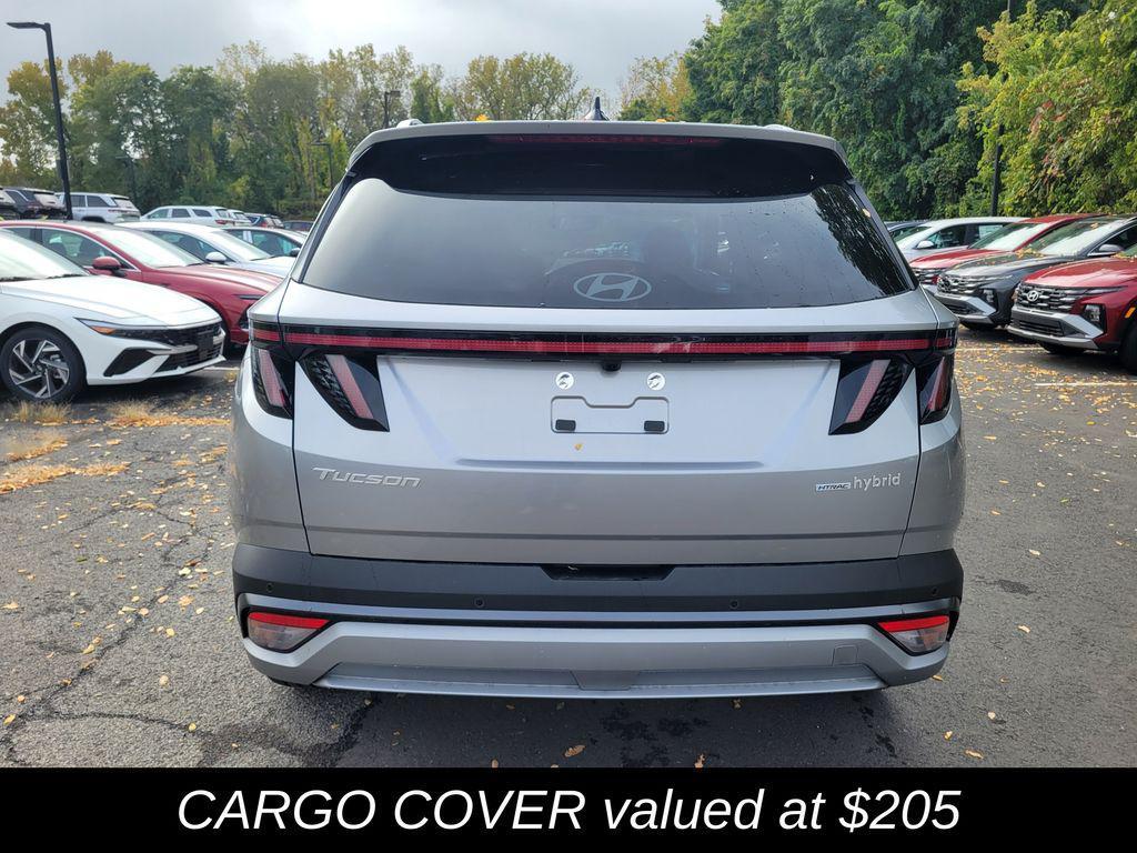 new 2025 Hyundai TUCSON Hybrid car, priced at $43,925