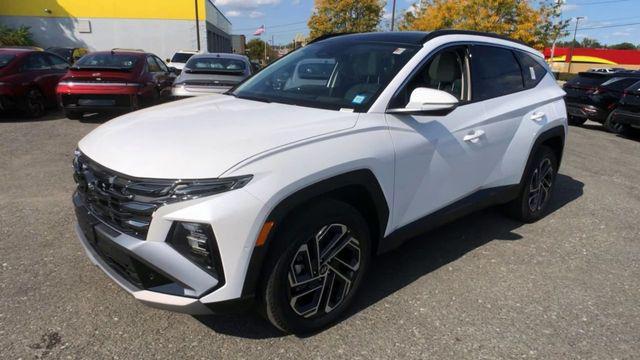 new 2025 Hyundai Tucson Hybrid car, priced at $43,650