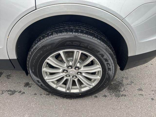 used 2017 Cadillac XT5 car, priced at $19,469