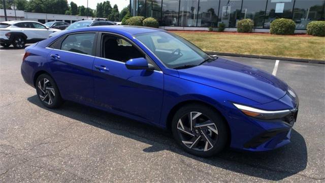 new 2024 Hyundai Elantra car, priced at $27,015