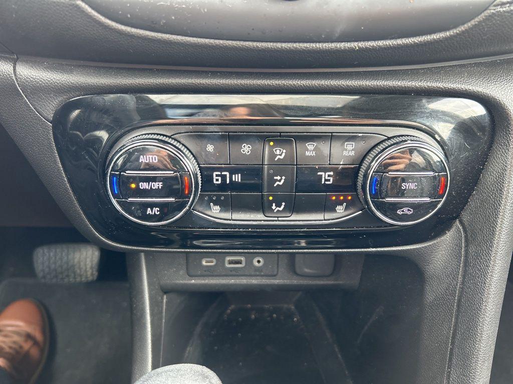 used 2021 Buick Encore GX car, priced at $19,900