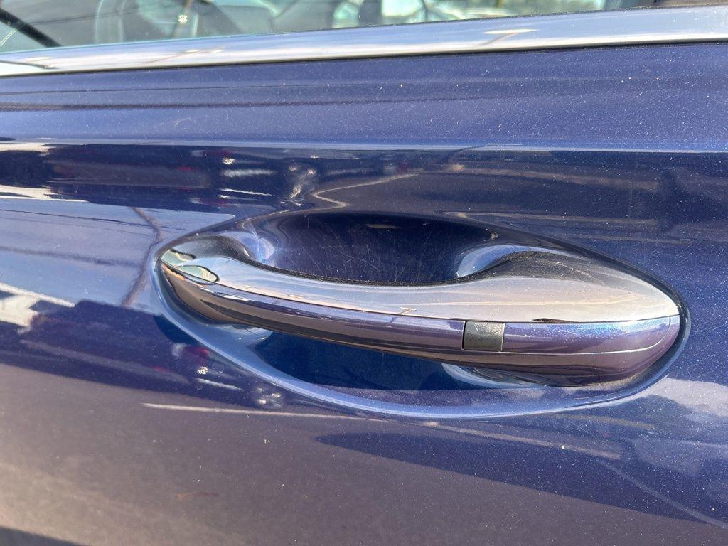 used 2020 Hyundai Santa Fe car, priced at $21,900