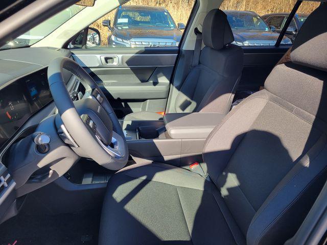 new 2025 Hyundai Santa Fe car, priced at $38,125