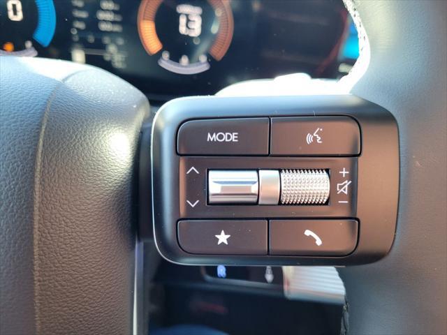 new 2025 Hyundai Santa Fe car, priced at $38,125