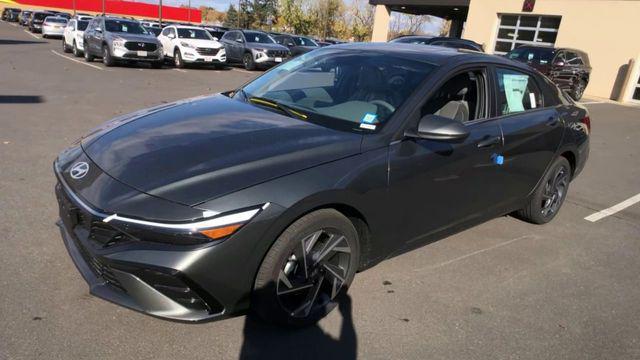 new 2025 Hyundai Elantra car, priced at $27,235