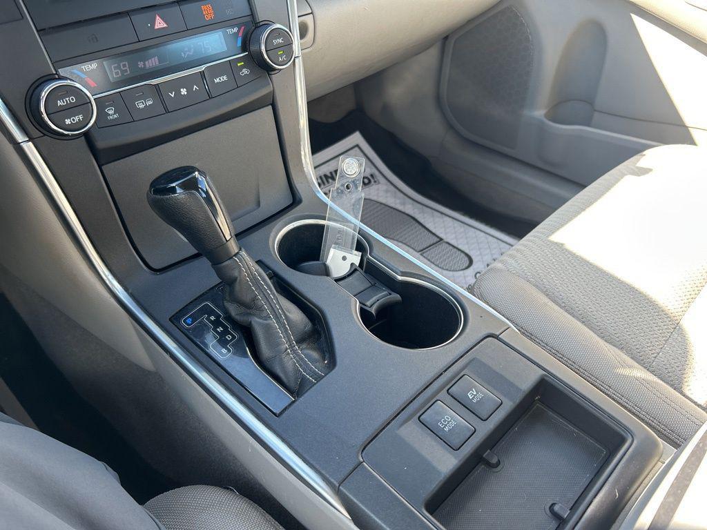 used 2017 Toyota Camry Hybrid car, priced at $13,900