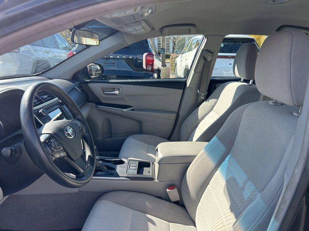 used 2017 Toyota Camry Hybrid car, priced at $13,900