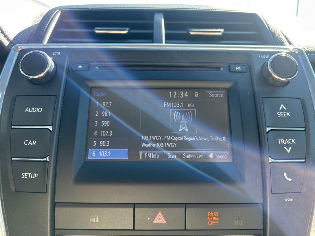 used 2017 Toyota Camry Hybrid car, priced at $13,900