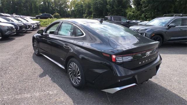 new 2024 Hyundai Sonata Hybrid car, priced at $32,540