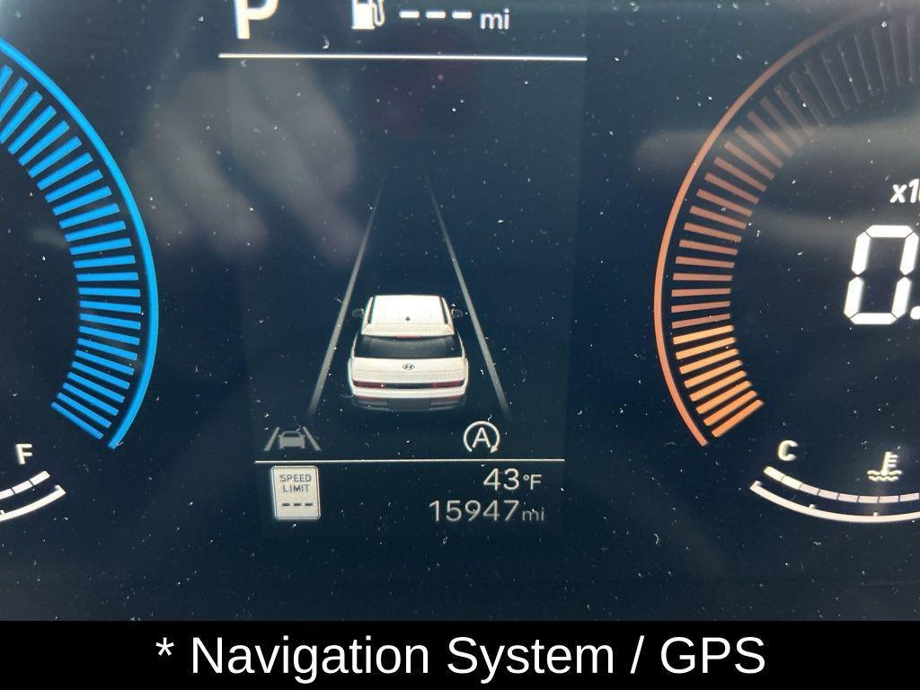 used 2025 Hyundai Santa Fe car, priced at $35,000